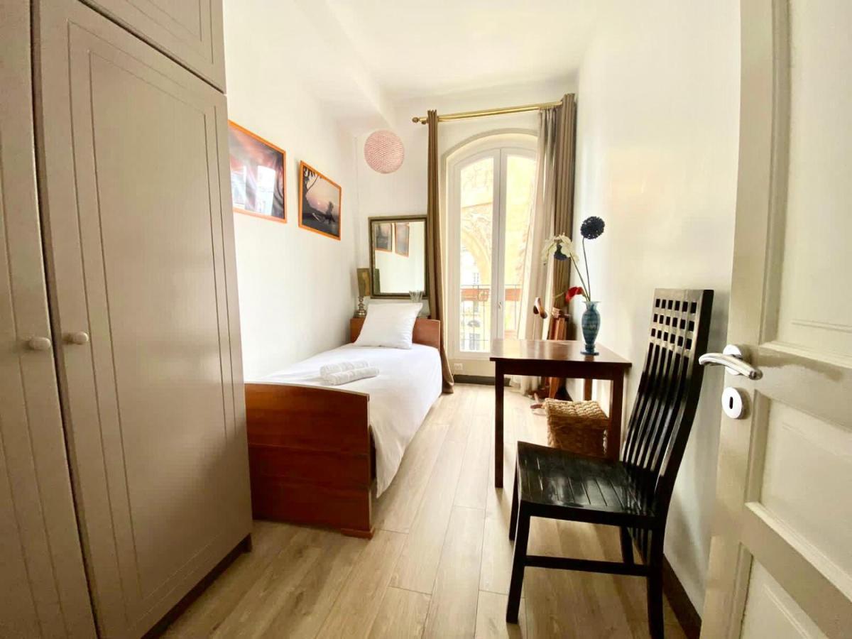 Romantic In Apartamento Paris